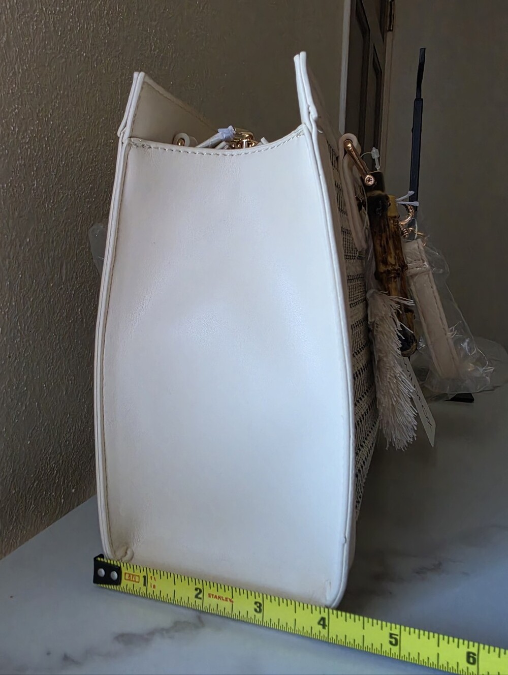 ​NWT Wildfox Stripe Straw Tote Satchel Crossbody Bag Cream Black OS - Picture 10 of 13